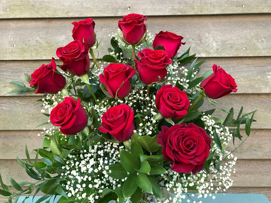 Romantic Roses, Vased Dozen